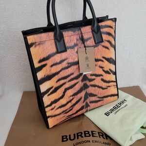 NWT! BURBERRY Tiger Print Denny Slim Vertical Tote Bag Sz-14"x6"x15" Approx.